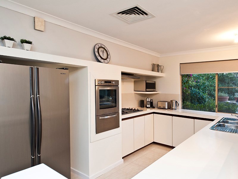 7 Pinot Terrace, The Vines WA 6069
