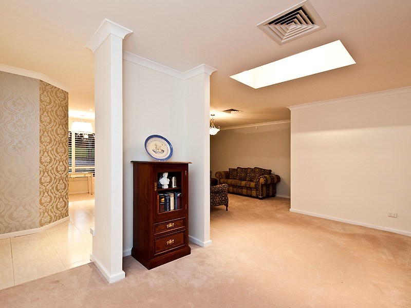 7 Pinot Terrace, The Vines WA 6069