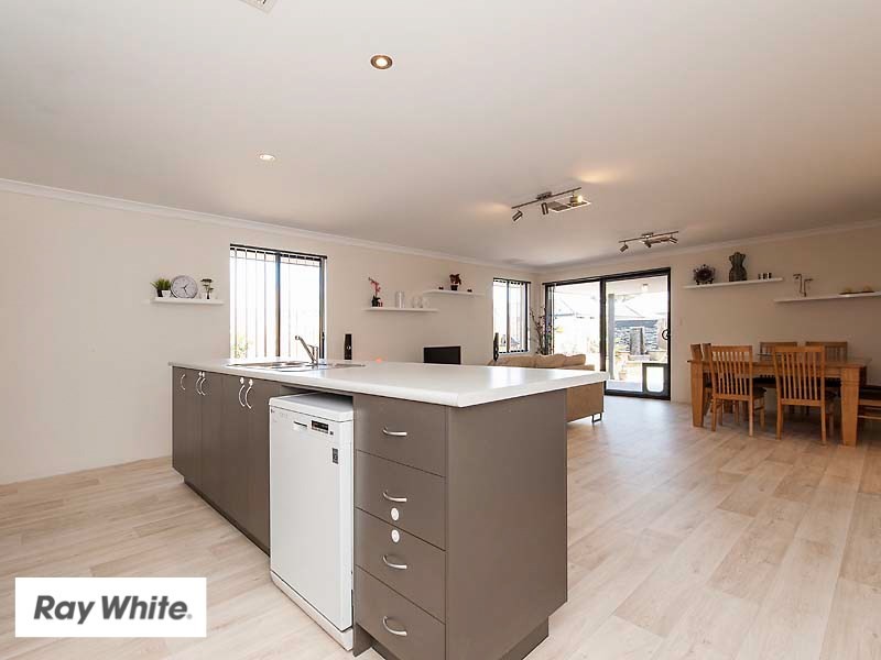 3 Cochrane Loop, Aveley WA 6069