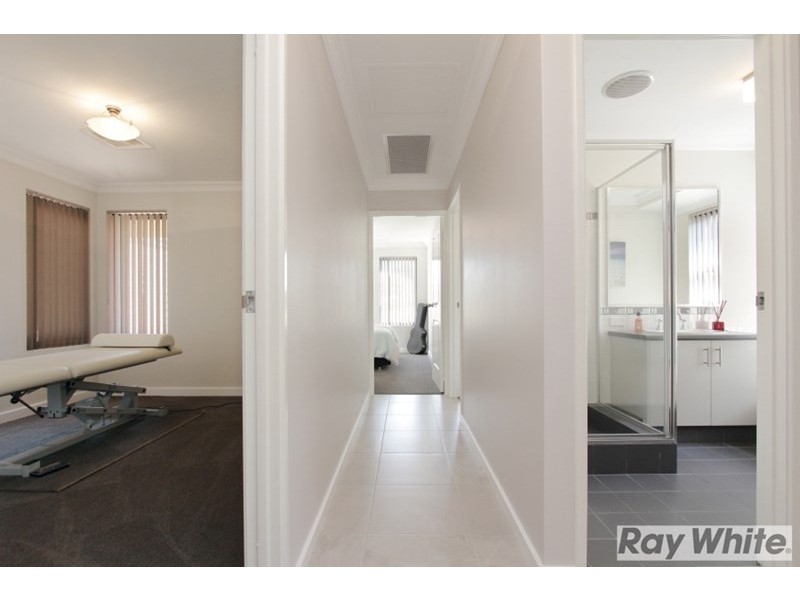 71 Edgecombe Pass, Aveley WA 6069