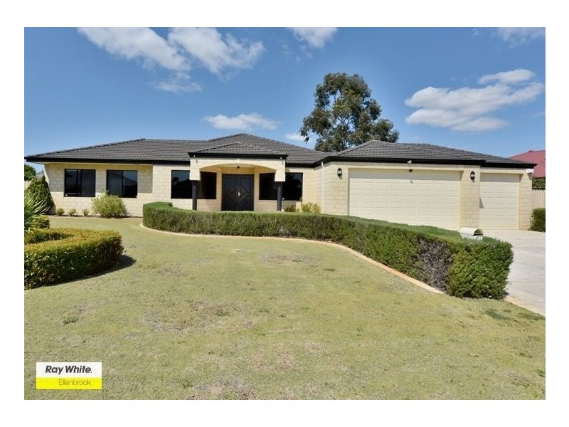 3 Horseshoe Circuit, Henley Brook WA 6055