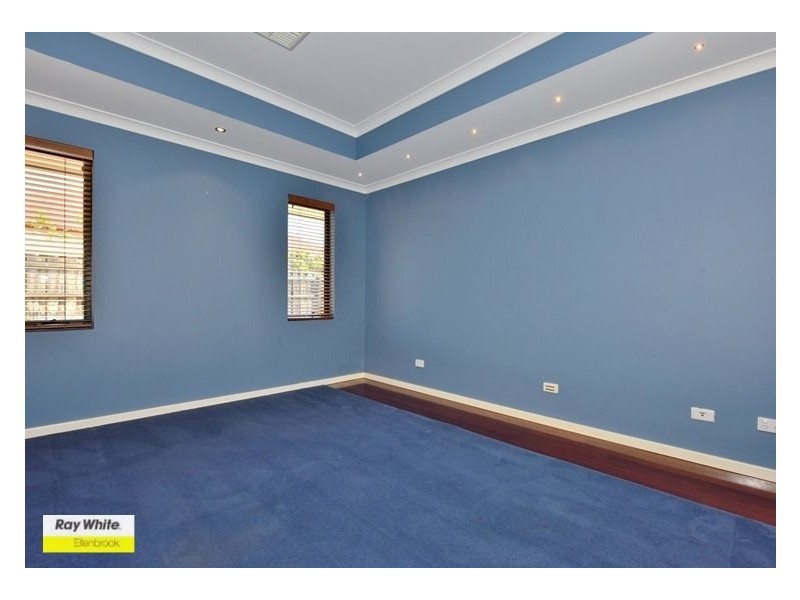 3 Horseshoe Circuit, Henley Brook WA 6055