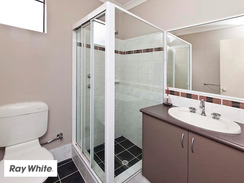 5 Bundaleer Avenue, Ellenbrook WA 6069