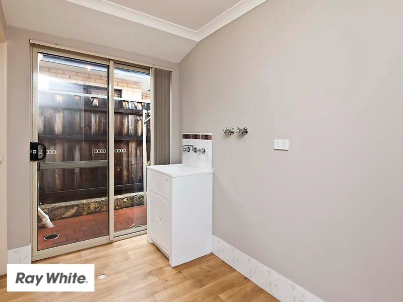 5 Bundaleer Avenue, Ellenbrook WA 6069