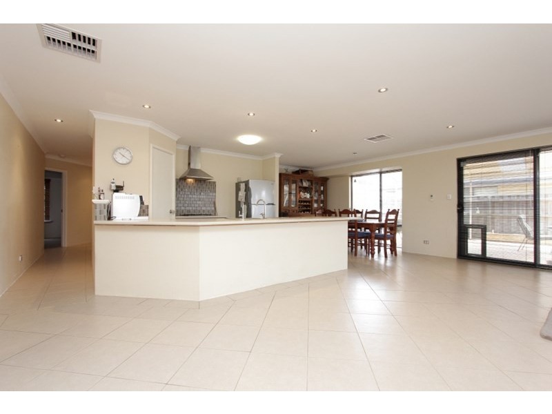 22 Granesse Drive, Ellenbrook WA 6069