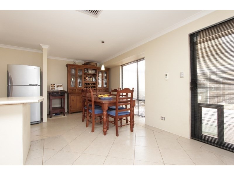 22 Granesse Drive, Ellenbrook WA 6069