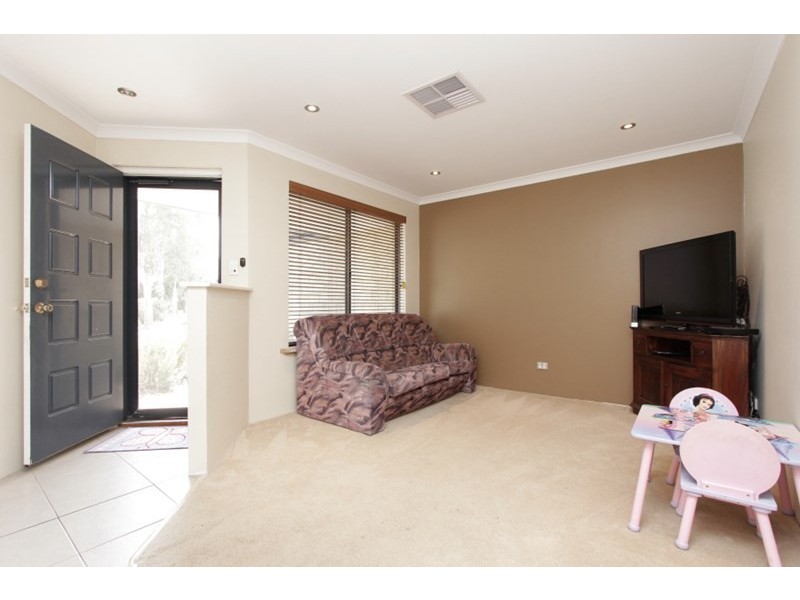 22 Granesse Drive, Ellenbrook WA 6069