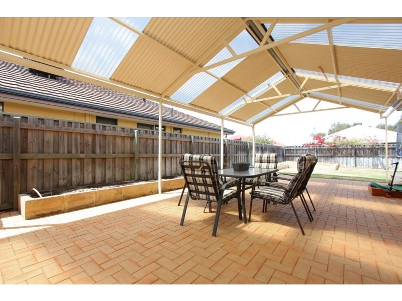 22 Granesse Drive, Ellenbrook WA 6069