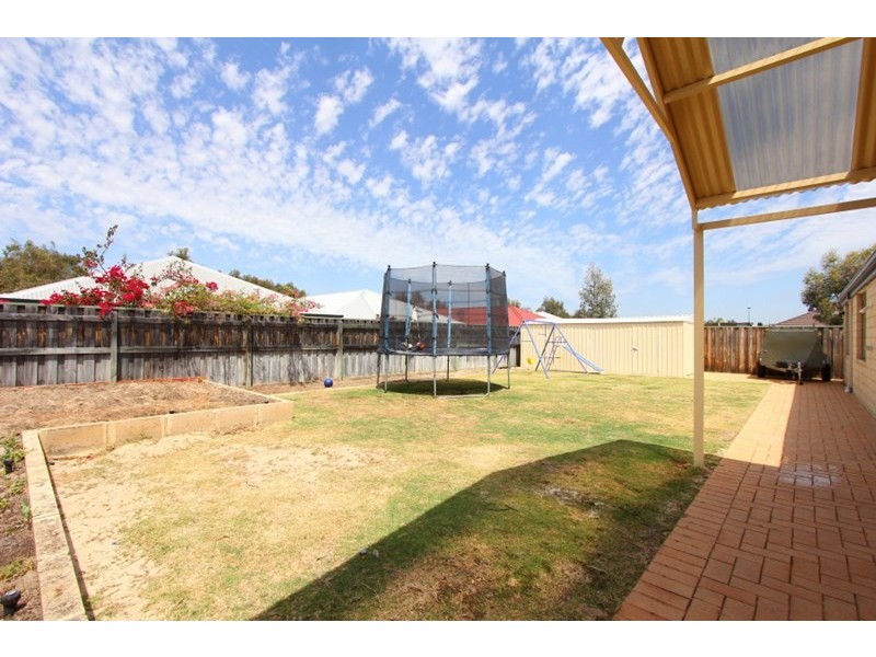 22 Granesse Drive, Ellenbrook WA 6069