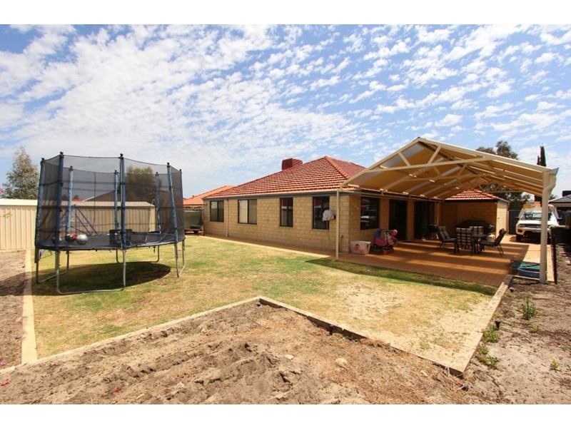 22 Granesse Drive, Ellenbrook WA 6069