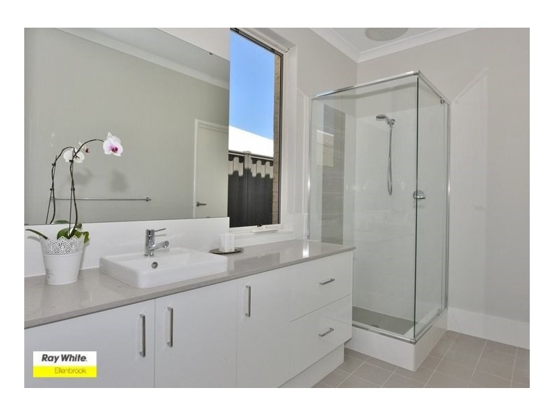 3 Mauve Way, Aveley WA 6069