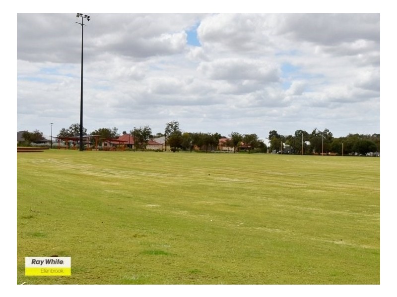 11 Shepherd Avenue, Ellenbrook WA 6069