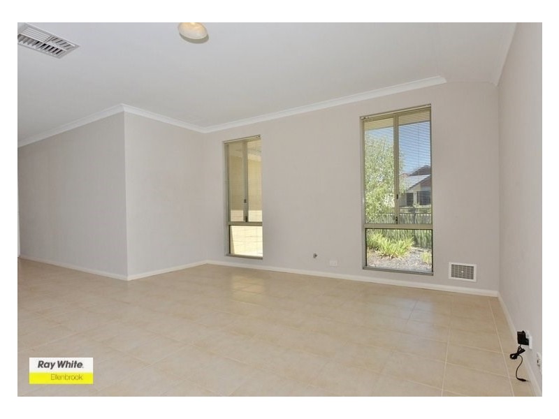 3 Yarwood Nook, Aveley WA 6069