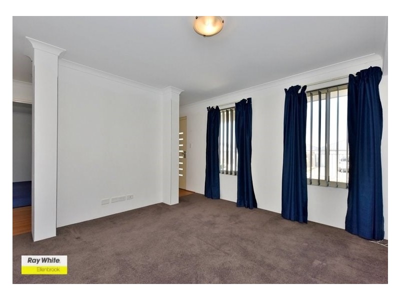 39 Interlaken Loop, Ellenbrook WA 6069