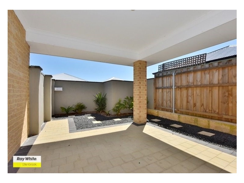 39 Interlaken Loop, Ellenbrook WA 6069