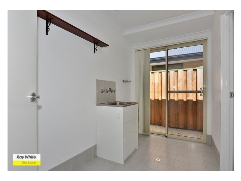 39 Interlaken Loop, Ellenbrook WA 6069