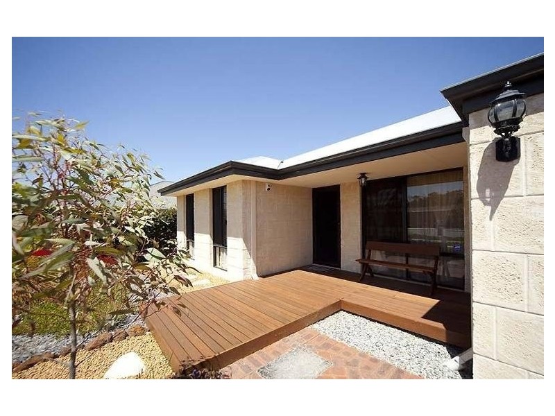 9 Karakin Terrace, Ellenbrook WA 6069