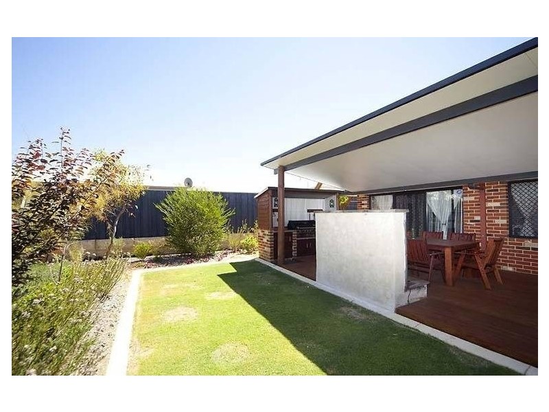 9 Karakin Terrace, Ellenbrook WA 6069