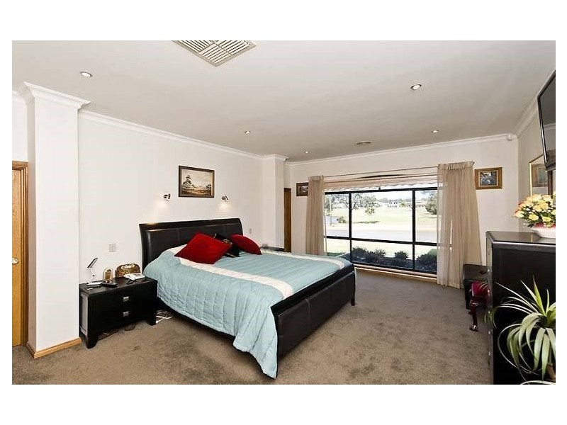 3 Tolladine Vista, The Vines WA 6069