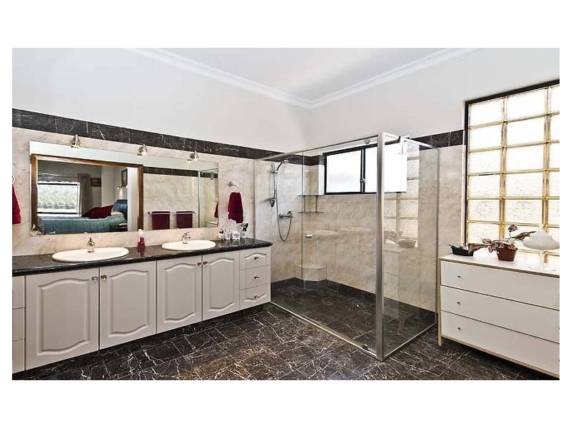 3 Tolladine Vista, The Vines WA 6069