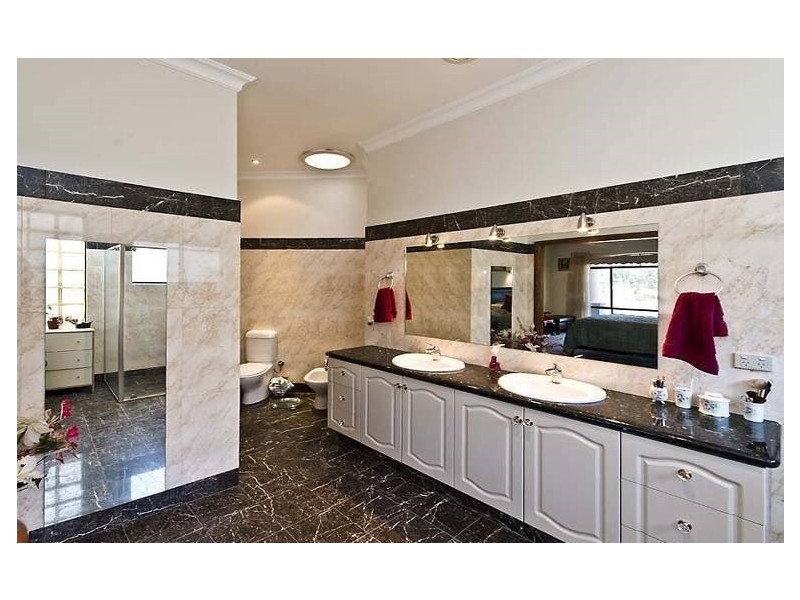 3 Tolladine Vista, The Vines WA 6069