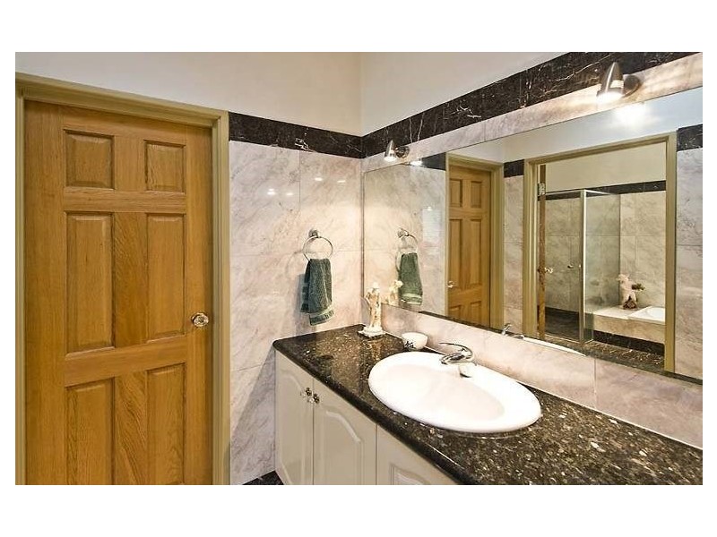 3 Tolladine Vista, The Vines WA 6069