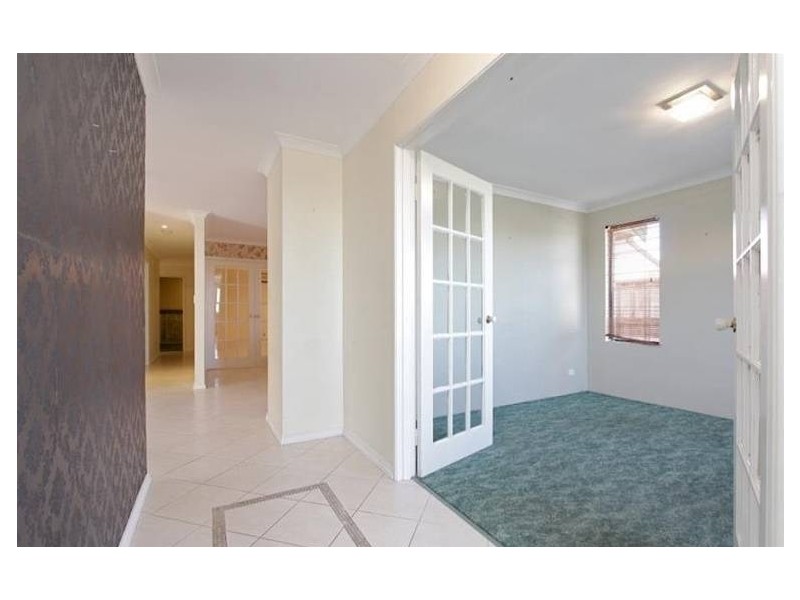 85 Vaucluse Crescent, Ellenbrook WA 6069
