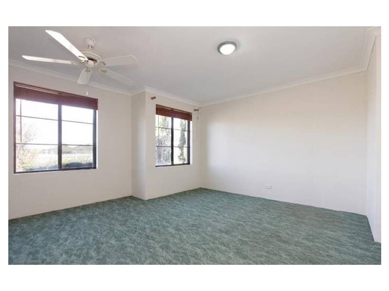 85 Vaucluse Crescent, Ellenbrook WA 6069