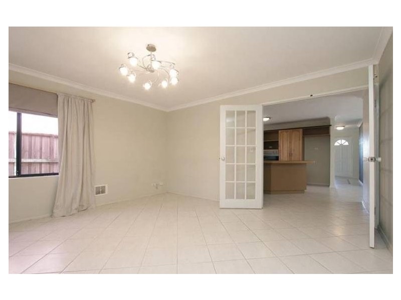 85 Vaucluse Crescent, Ellenbrook WA 6069