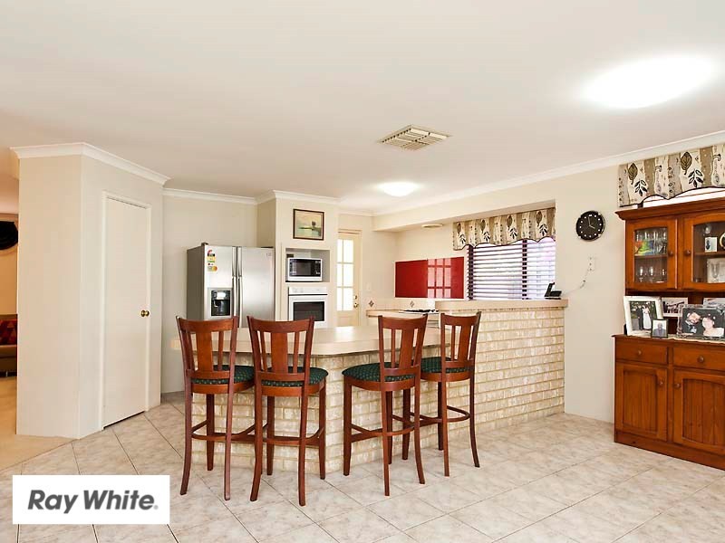 11 Kalyeeda Terrace, Ellenbrook WA 6069