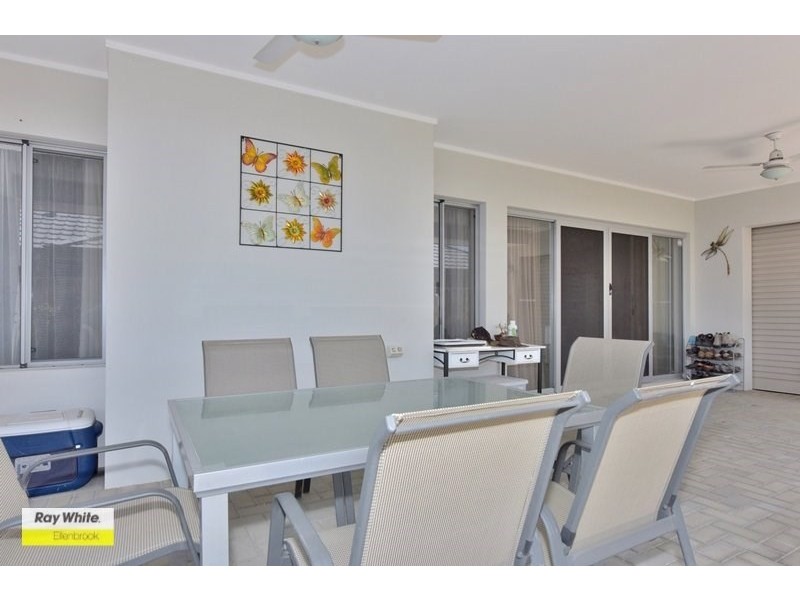 6 Packwood Link, The Vines WA 6069