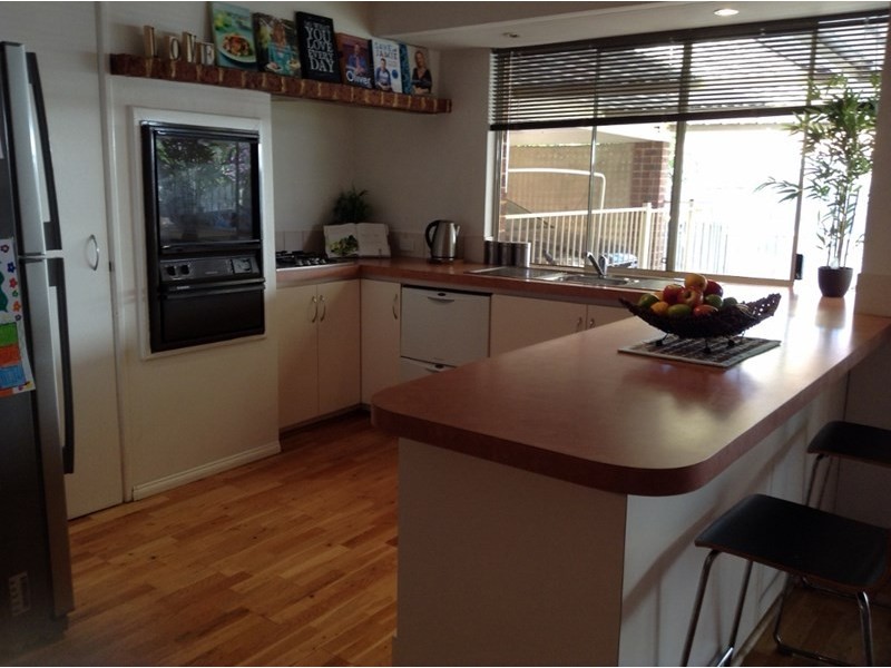 22 Radiata Avenue, Ellenbrook WA 6069