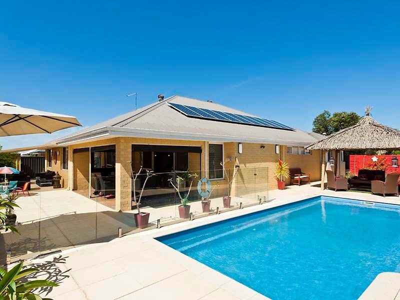 12 Satine Turn, Aveley WA 6069