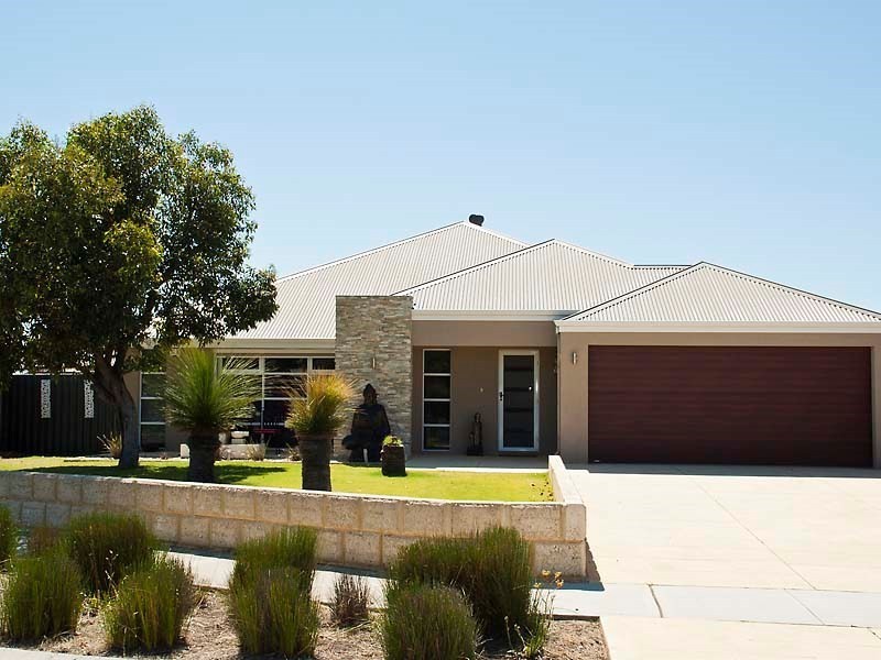 12 Satine Turn, Aveley WA 6069