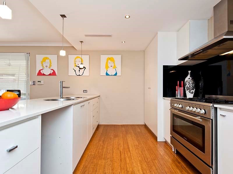 12 Satine Turn, Aveley WA 6069