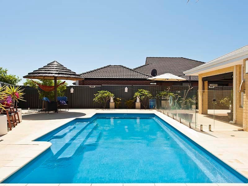 12 Satine Turn, Aveley WA 6069