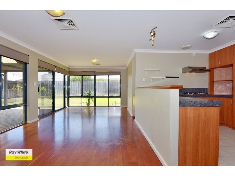 43 Larrawa Circle, Ellenbrook WA 6069