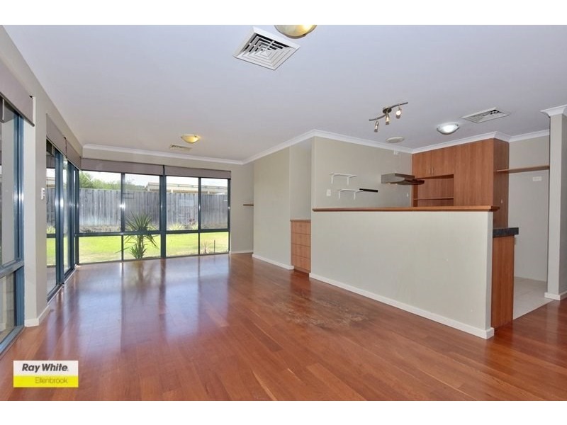 43 Larrawa Circle, Ellenbrook WA 6069