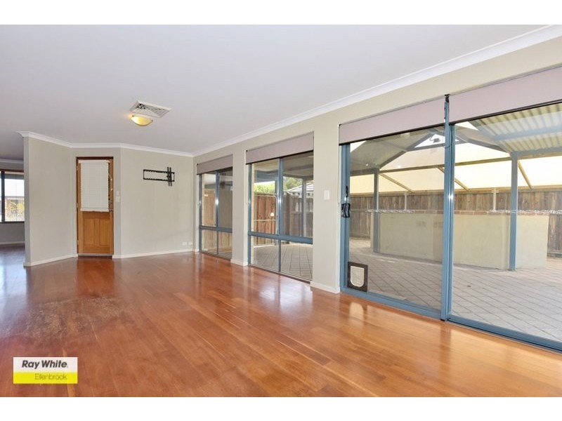 43 Larrawa Circle, Ellenbrook WA 6069