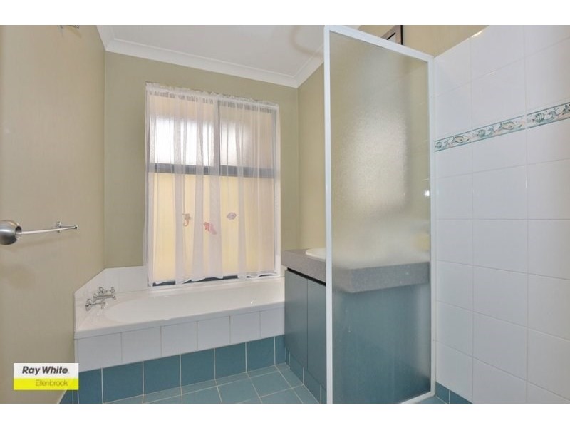 43 Larrawa Circle, Ellenbrook WA 6069