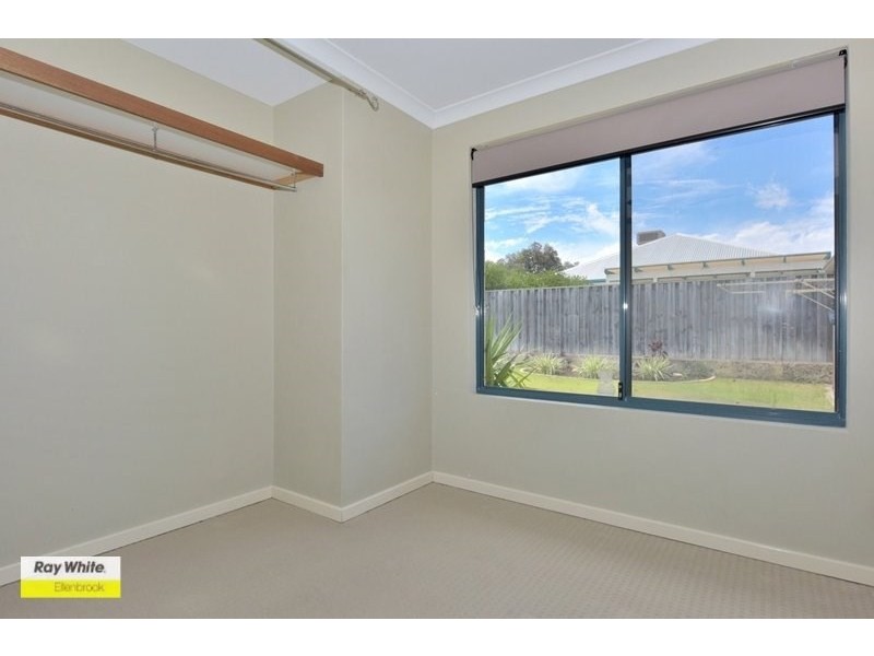 43 Larrawa Circle, Ellenbrook WA 6069