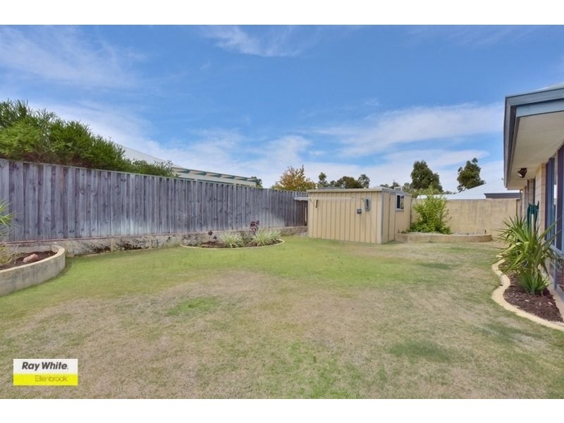 43 Larrawa Circle, Ellenbrook WA 6069