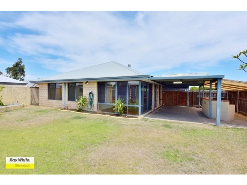 43 Larrawa Circle, Ellenbrook WA 6069