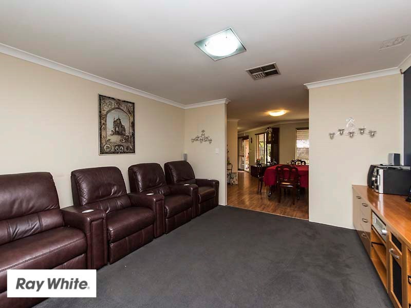 8 Granesse Drive, Ellenbrook WA 6069