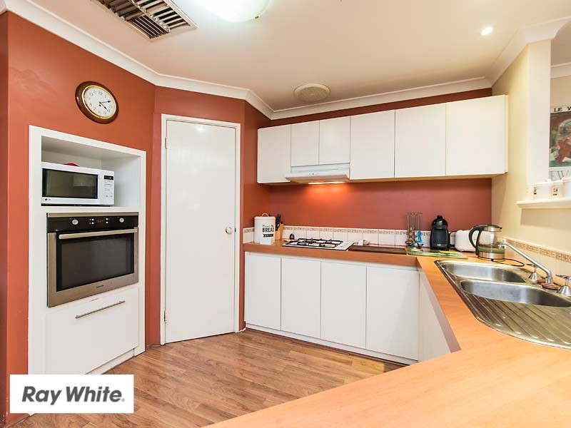 8 Granesse Drive, Ellenbrook WA 6069