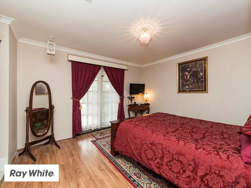 8 Granesse Drive, Ellenbrook WA 6069