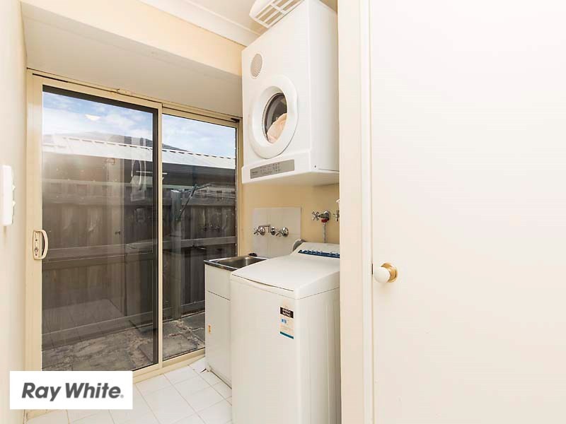 8 Granesse Drive, Ellenbrook WA 6069