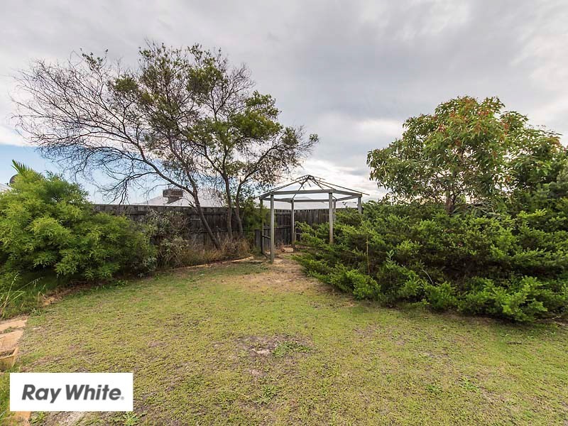 8 Granesse Drive, Ellenbrook WA 6069