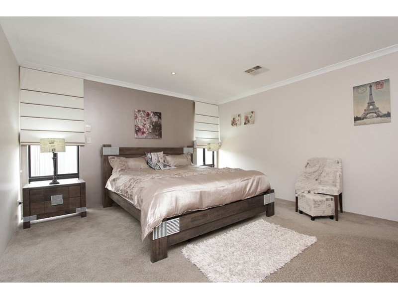 8 Anfield Crescent, Aveley WA 6069