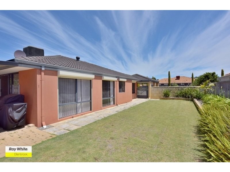 2 Vaucluse Crescent, Ellenbrook WA 6069